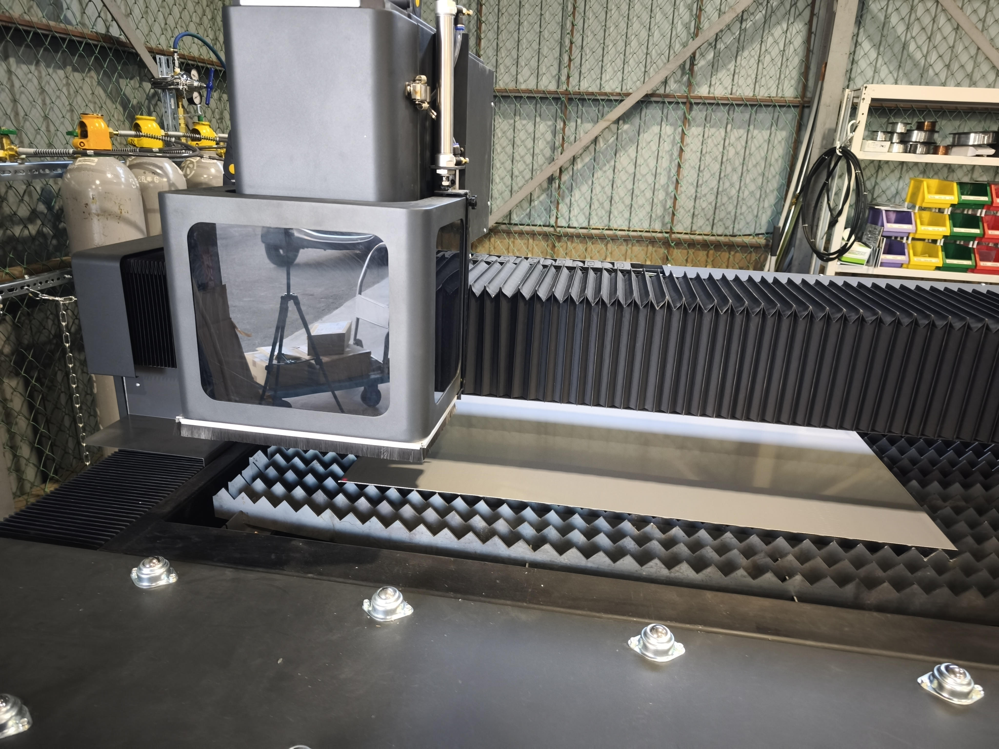 [精密な切断面のアップ]