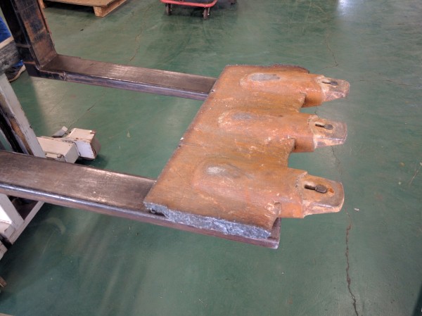 バケットのツメ