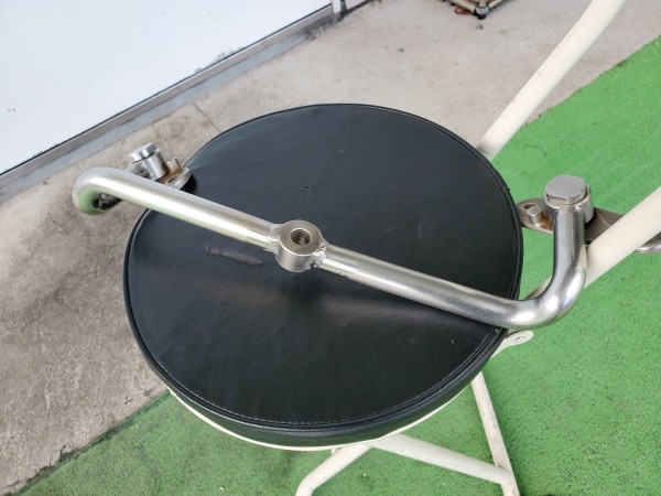 溶接したアーム