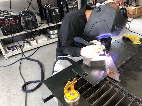 ステンレスのTIG溶接を練習