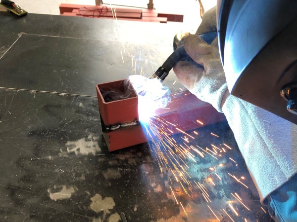 角パイプ,半自動溶接,CO2溶接,初心者,溶接講習
