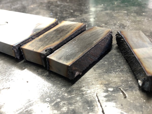 プラスマ切断機,プラズマ切断,ステンレス,SUS,15mm