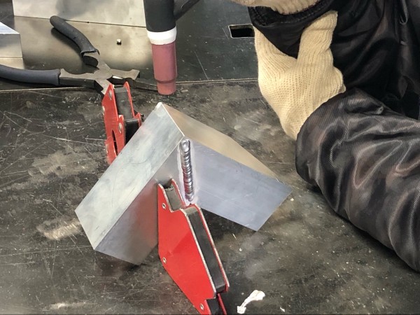 TIG溶接,アルミ溶接,アルミアングル, 角継手