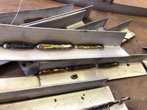 ステンレス溶接,筐体,アングル,パルスミグ半自動溶接機,WT-MIG225AL