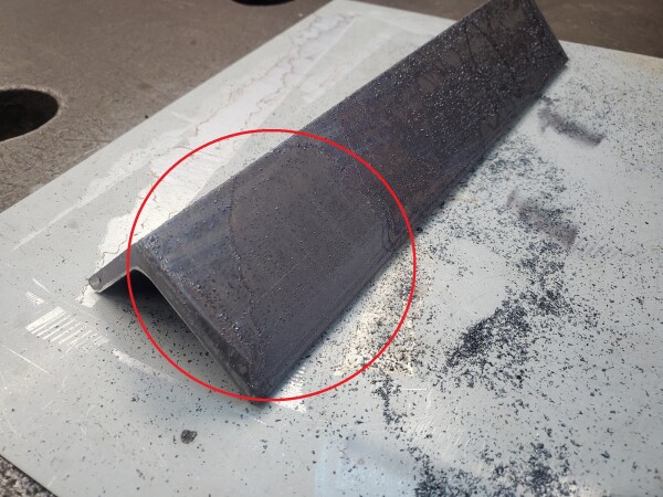 レーザー黒皮剥がし