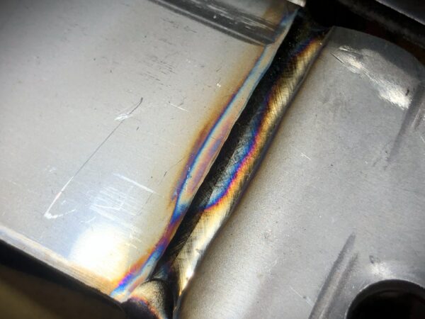 TIG320S溶接機でSUSの溶接